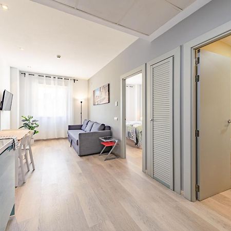 Apartment With Free Parking And Pool Bormujos Buitenkant foto